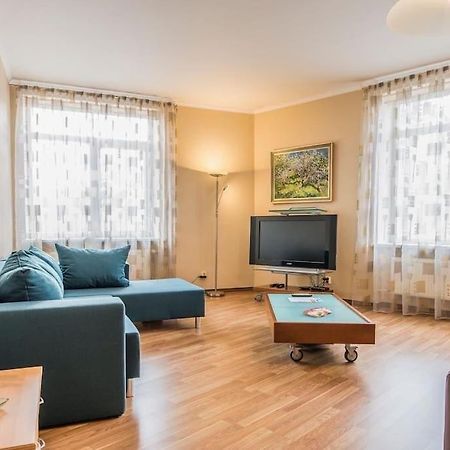 Old Town Apartment Next To Saint Peter'S Church 里加 外观 照片
